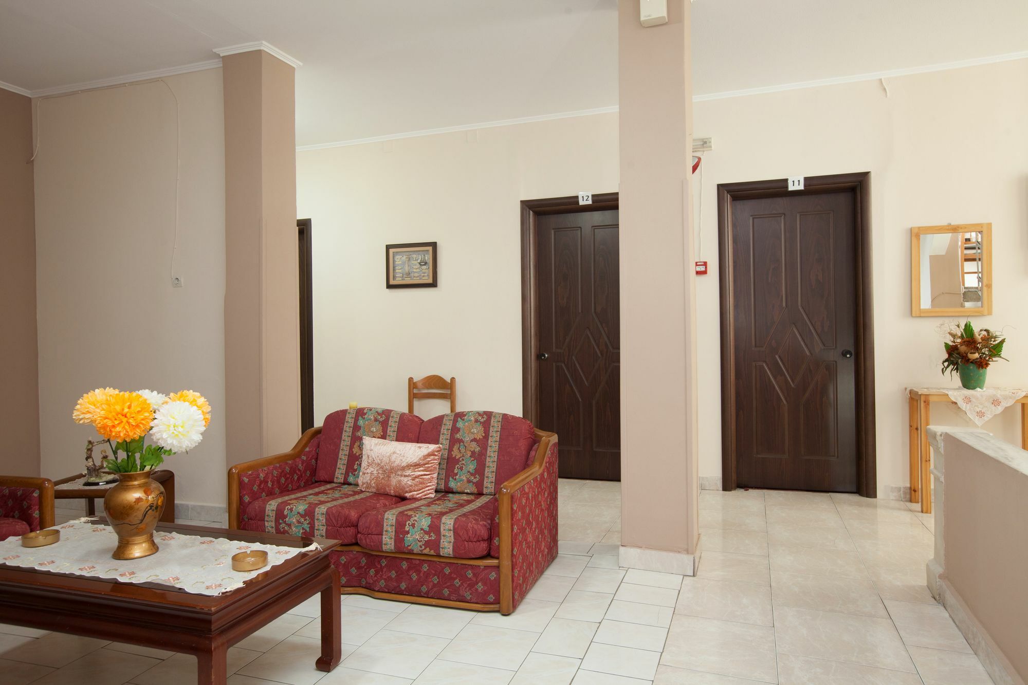 Amalia City Rooms Chios Town Exterior foto